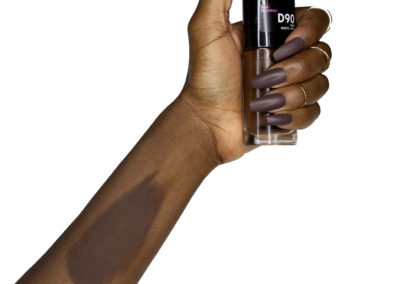 D90 – COVERGIRL TruBlend Matte Made Liquid Foundation