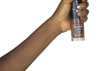 D70 – COVERGIRL TruBlend Matte Made Liquid Foundation