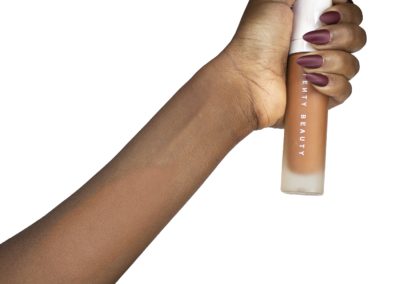 440 – Fenty Beauty Pro Filt’r Soft Matte Longwear Foundation