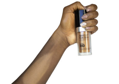 Y445 – Make Up For Ever Ultra HD Invisible Cover Foundation