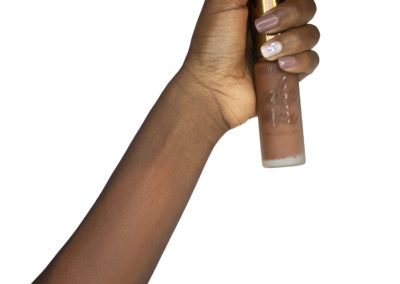 Shade #19 – Beauty Bakerie Cake Mix Demi-Matte Foundation