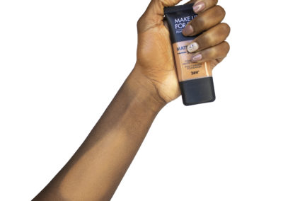 Y503 – Make Up For Ever Matte Velvet Skin Full Coverage Foundation