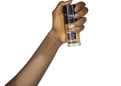 T50 – COVERGIRL TruBlend Matte Made Liquid Foundation