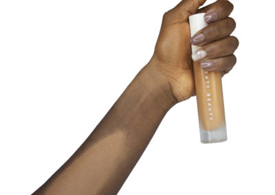 340 – Fenty Beauty Pro Filt’r Soft Matte Longwear Foundation