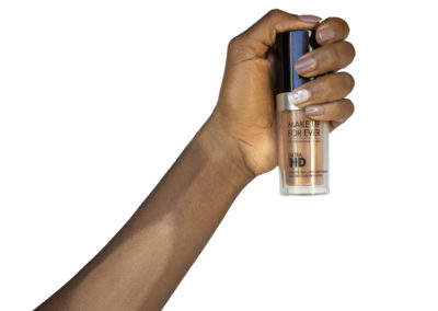 R430 – Make Up For Ever Ultra HD Invisible Cover Foundation