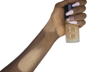 Golden – Too Faced Born This Way Foundation