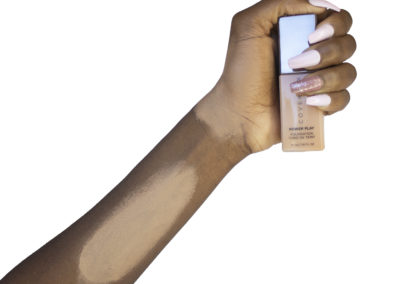 P60 – Cover FX Power Play Foundation